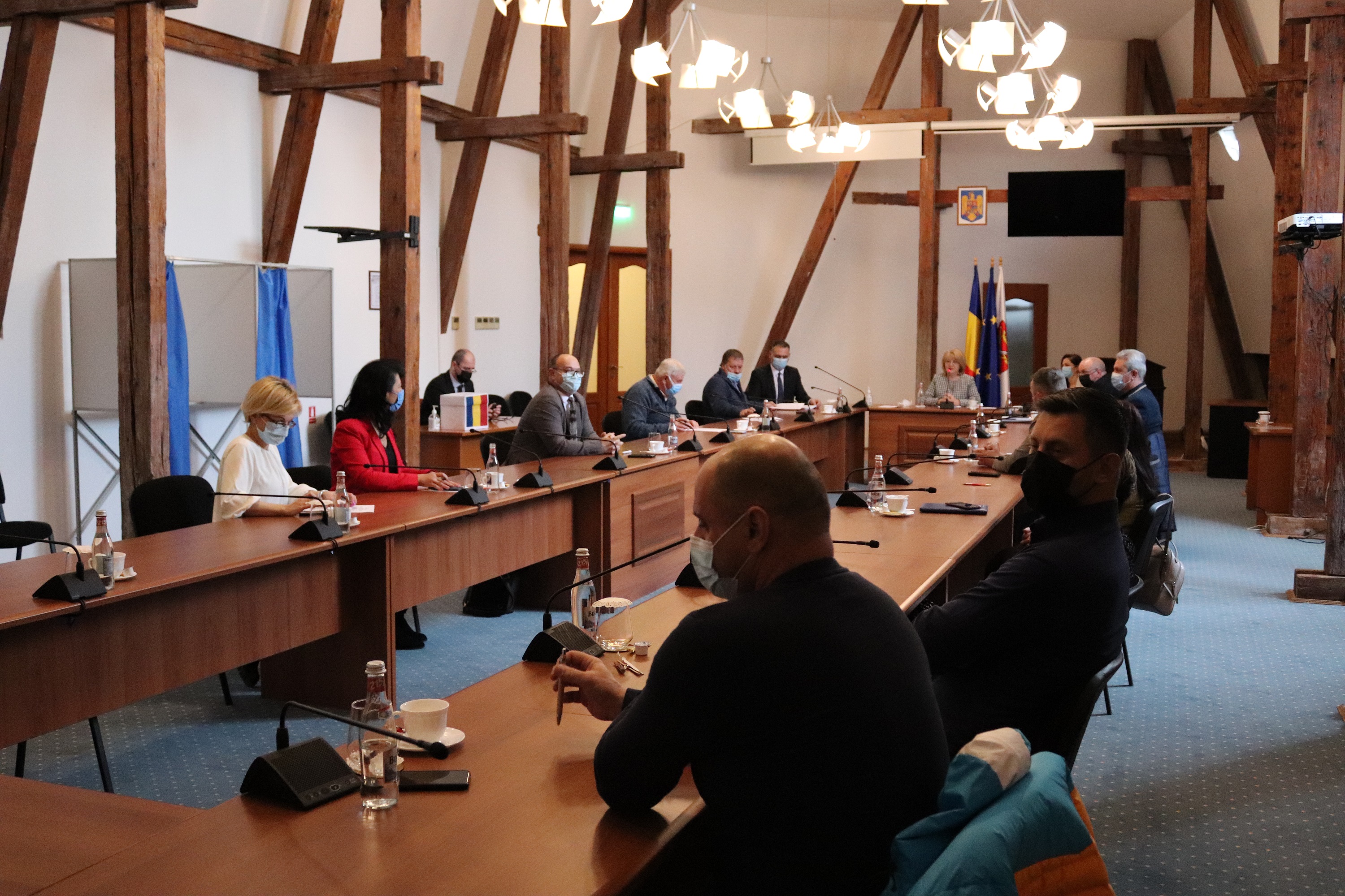 Asociația de Dezvoltare Intercomunitară Transport Metropolitan Sibiu are statut, act constitutiv, președinte și consiliu director