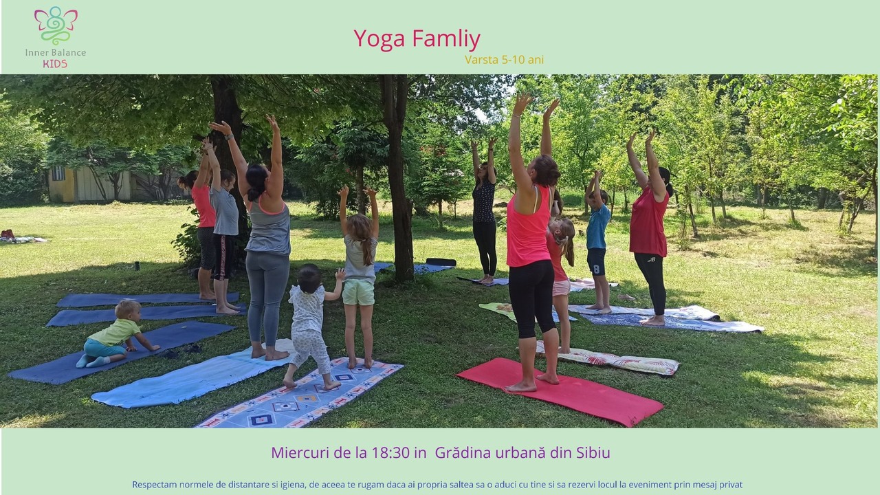 Yoga Family in Gradina Urbana din Sibiu