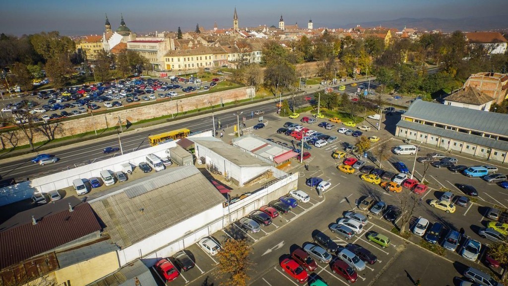 Primăria Sibiu acordă gratuitate personalului medico-sanitar  pentru parcarea în locurile publice