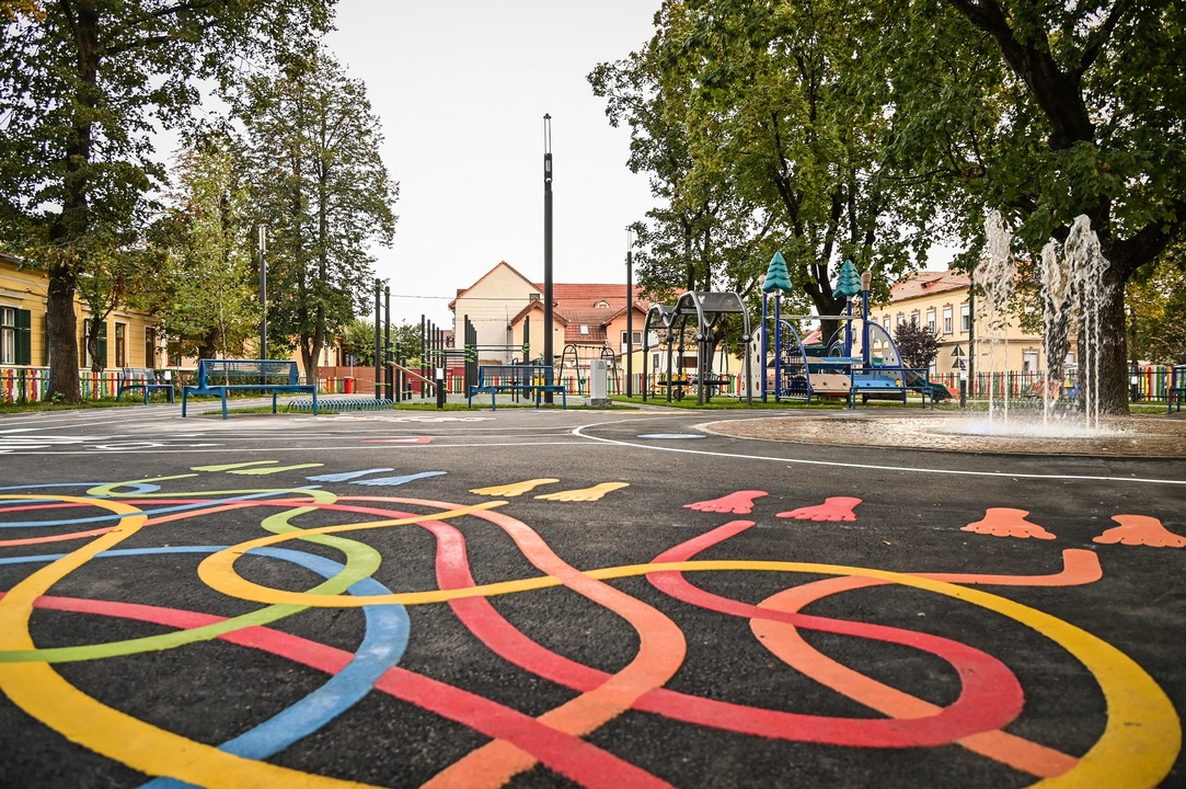 Transformarea parcului din Piața Cluj