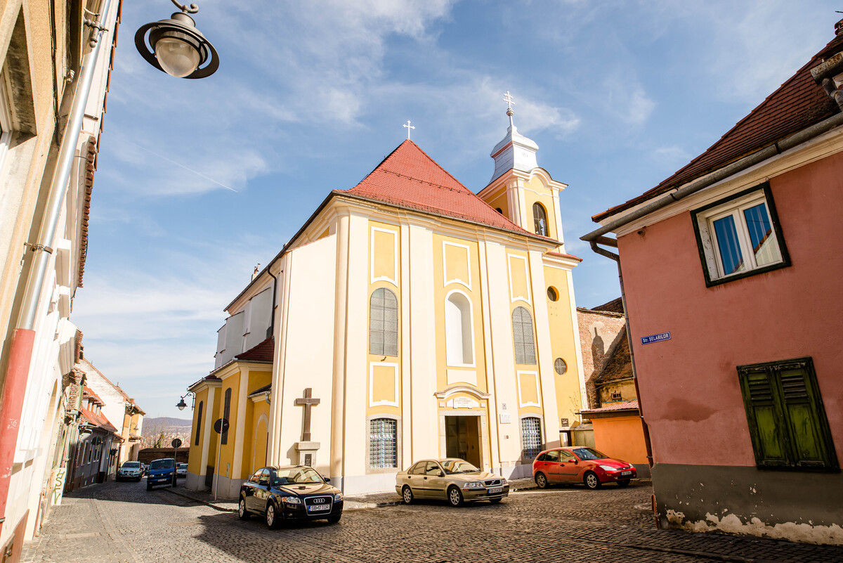 Biserica şi Mănăstirea Franciscană