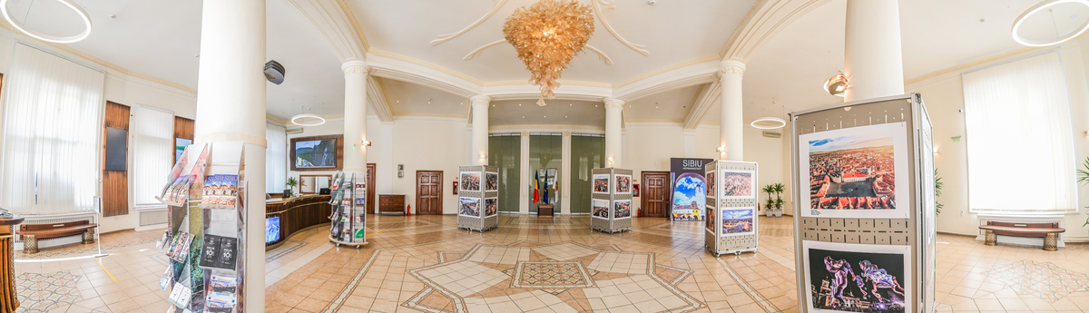 Sala de expoziții a Primăriei (Centrul de Informare Turistică)